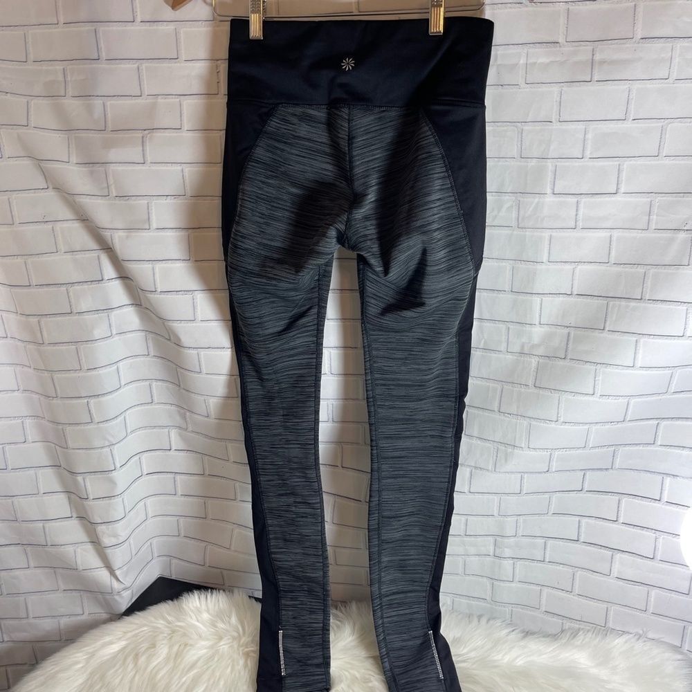 Athleta Ankle Zip Leggings Sz ST - Picture 3 of 11